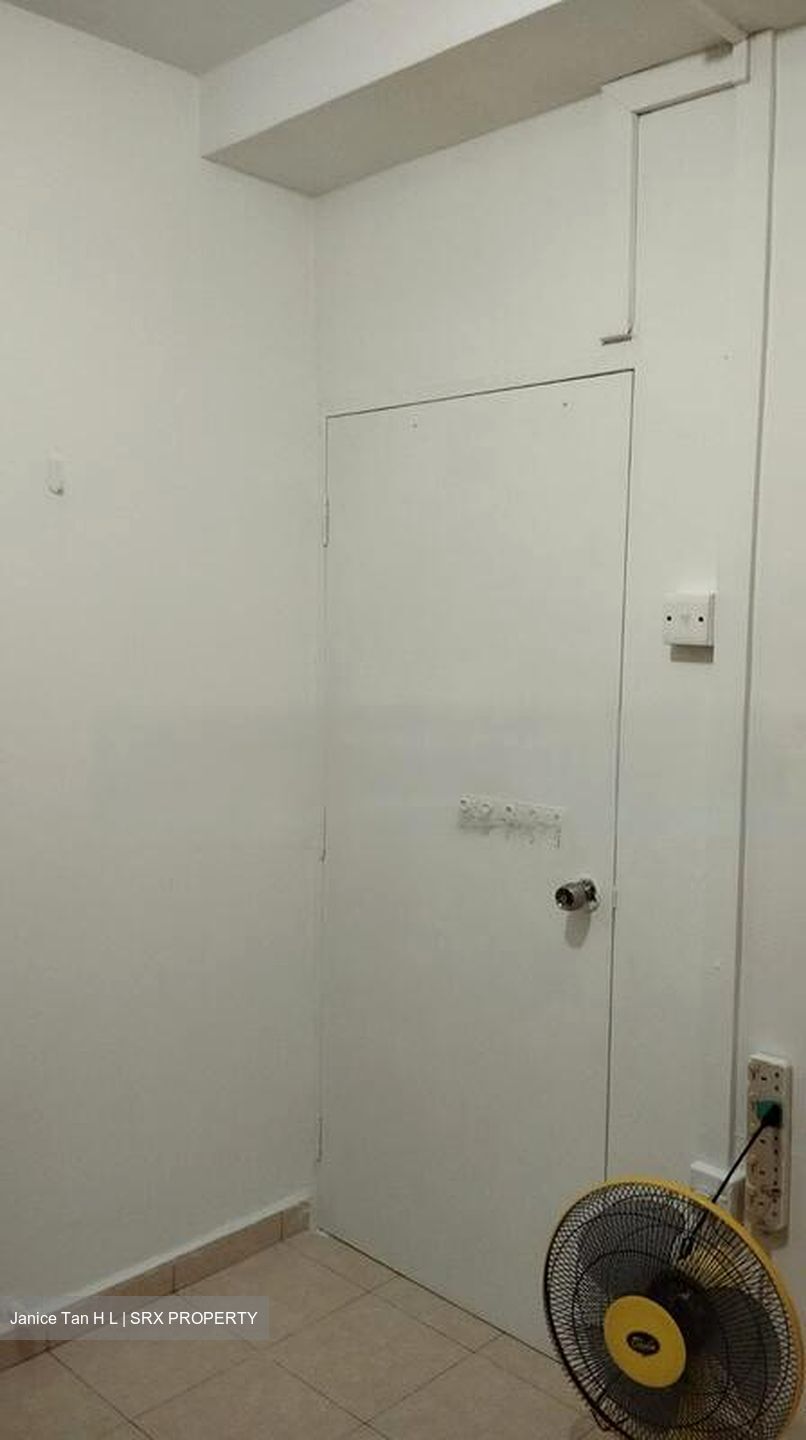 Blk 216 Ang Mo Kio 22 (Ang Mo Kio), HDB 3 Rooms #449886251